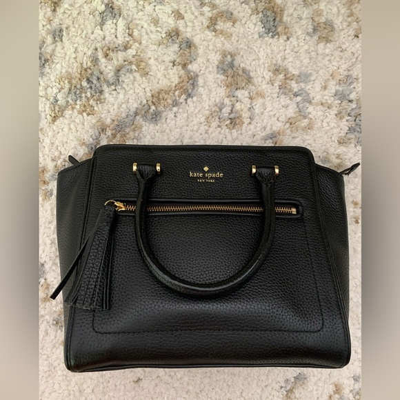 kate spade Handbags - Kate Spade Black Hand Bag